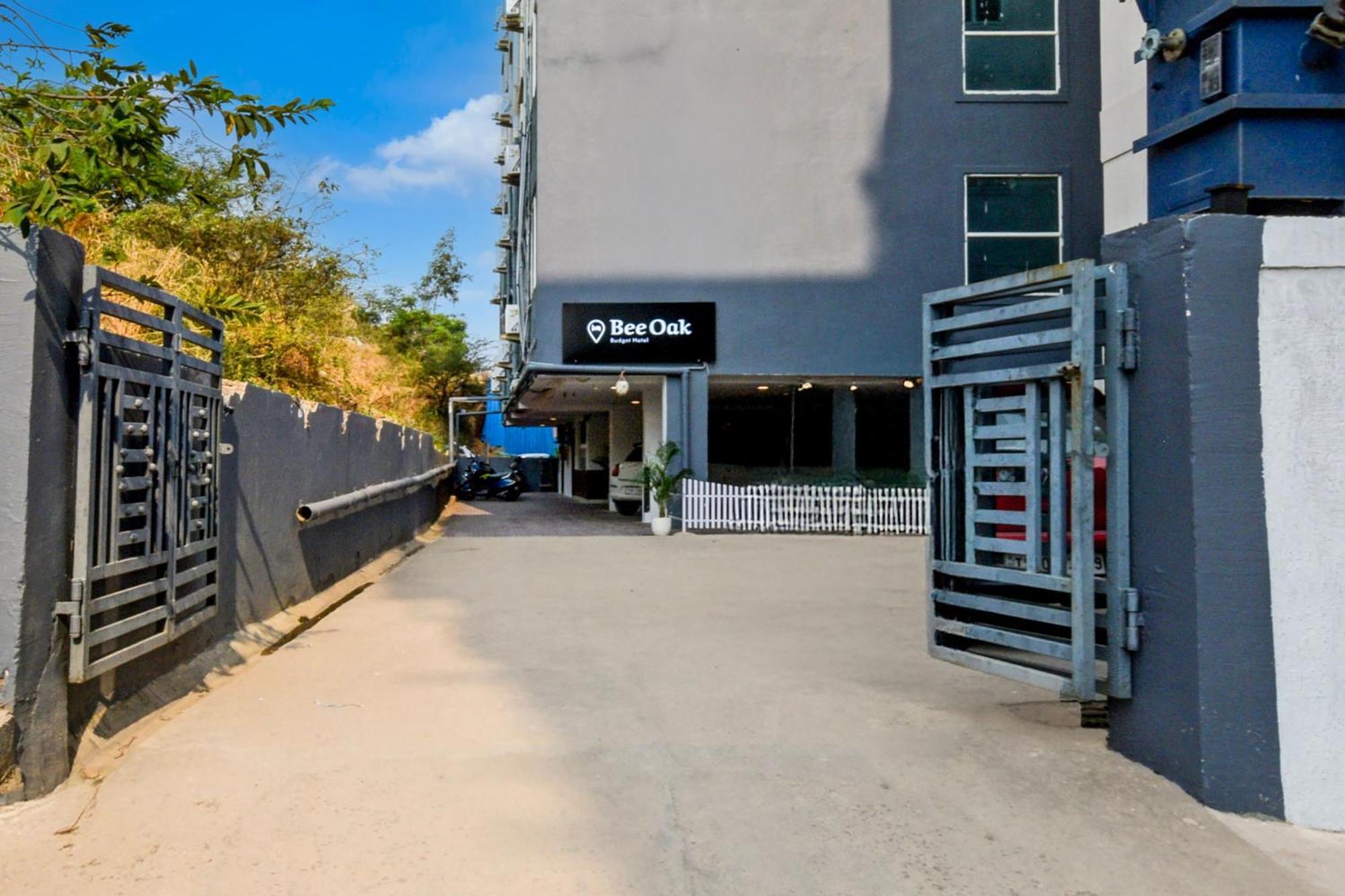 Hotel O Bee Oak Gachibowli Exteriör bild