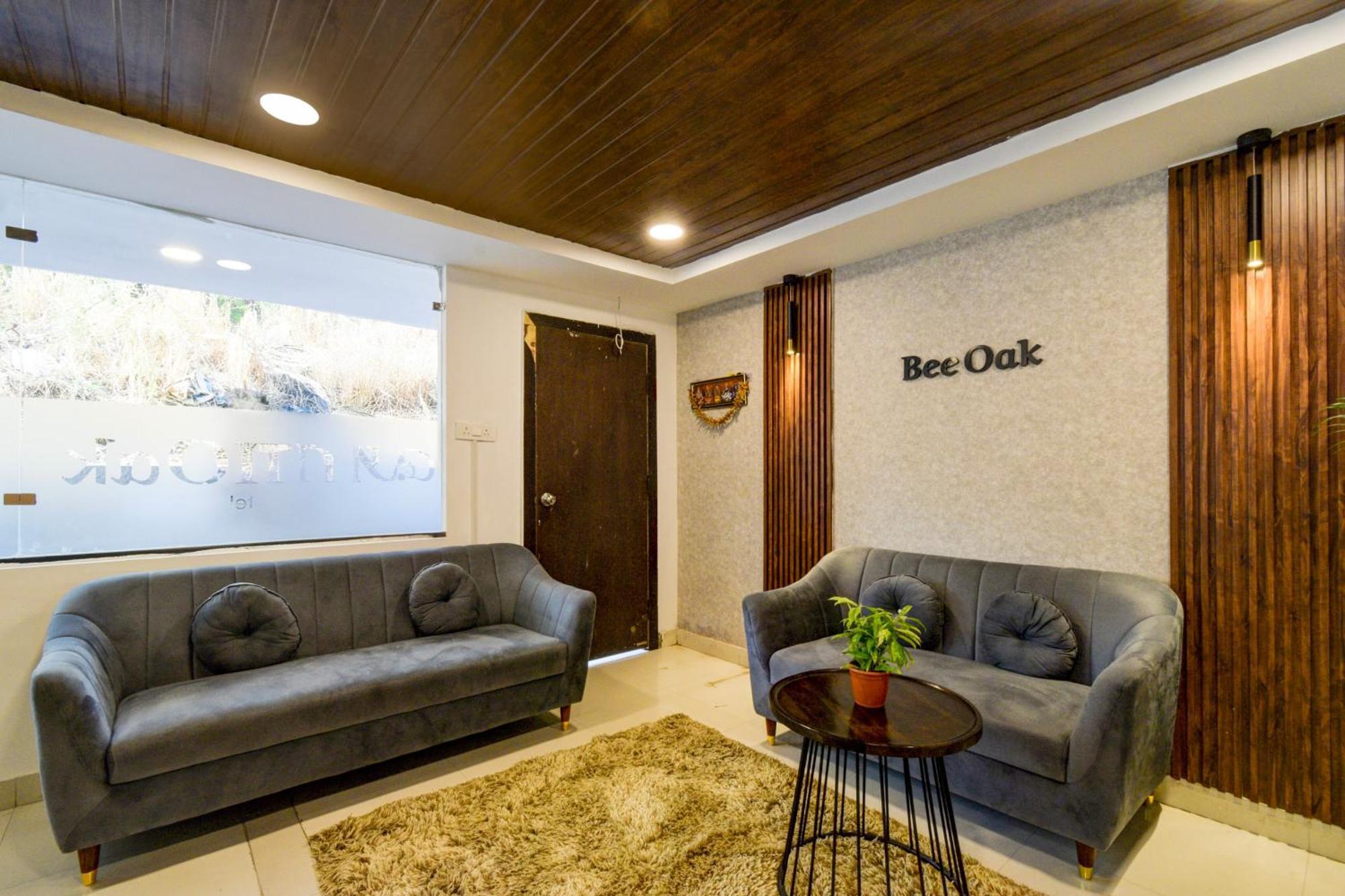 Hotel O Bee Oak Gachibowli Exteriör bild